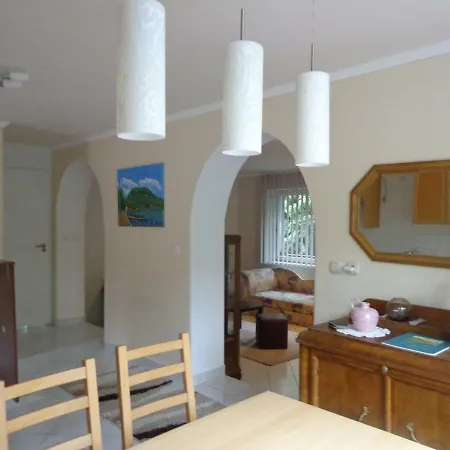 Luca-lak Apartman Fonyód