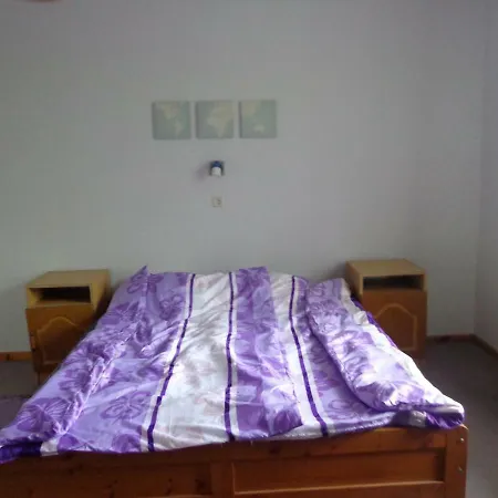 Apartmán Luca-lak *