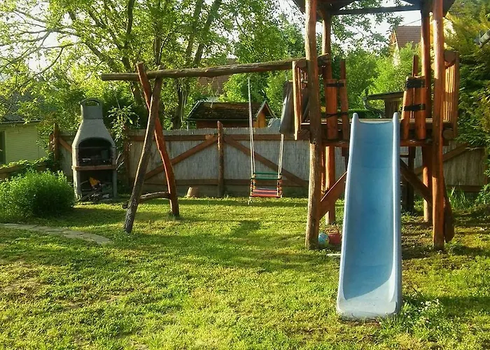 Luca-lak Apartament Fonyód